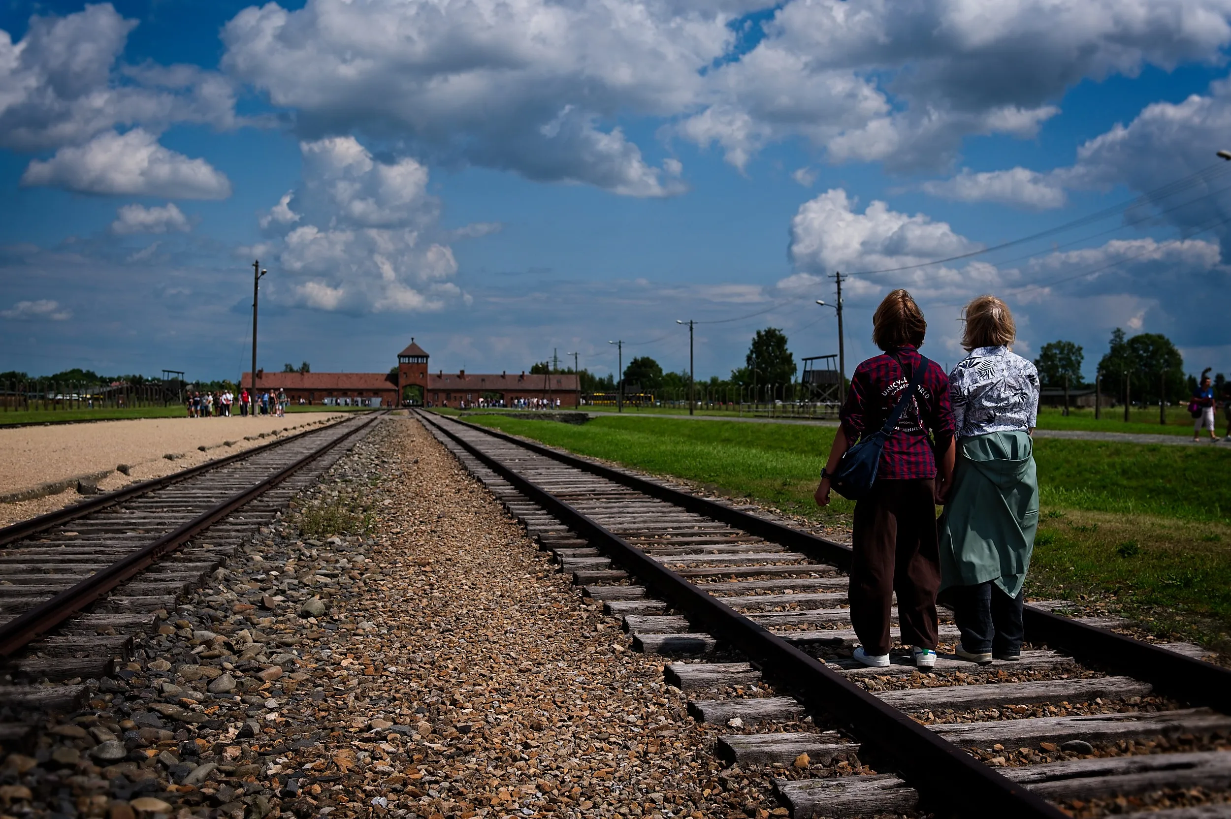 auschwitz6.jpg