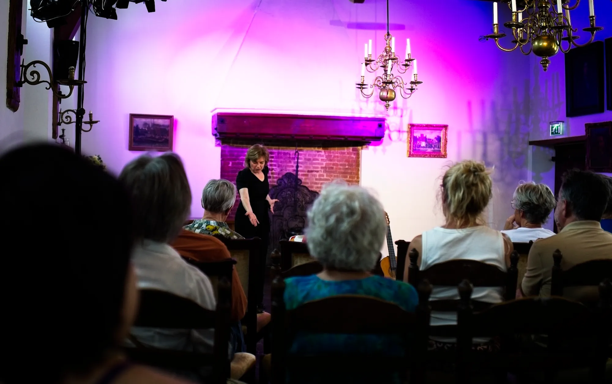 Ksenia-Marasanova-speelt-Tapas-portrait-Elburg.jpg